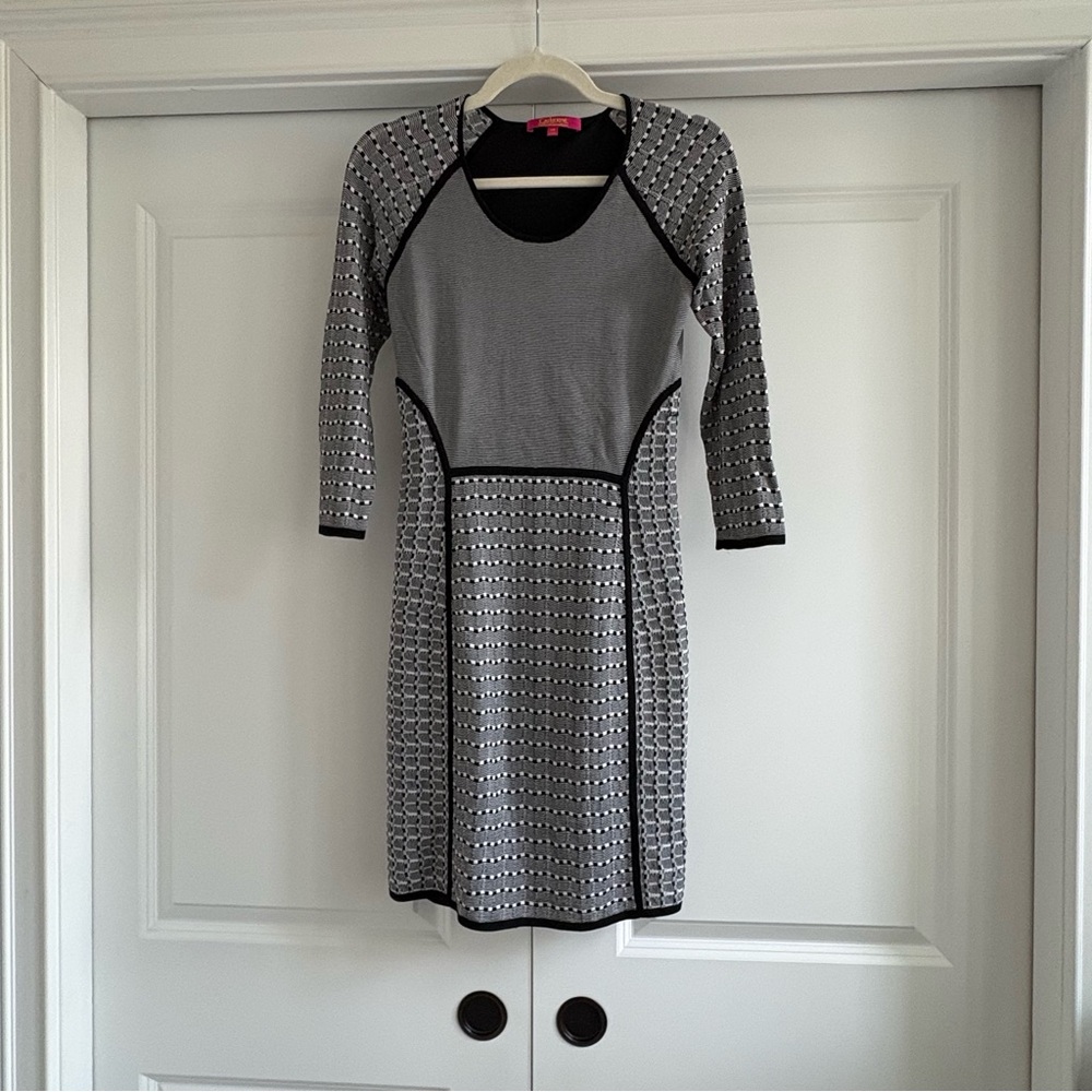 Catherine Malandrino Gray and Black Fitted Dress 3/4 Sleeves